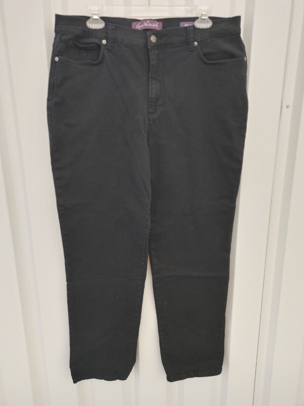 Gloria Vanderbilt Amanda Jeans Sz 16 Black